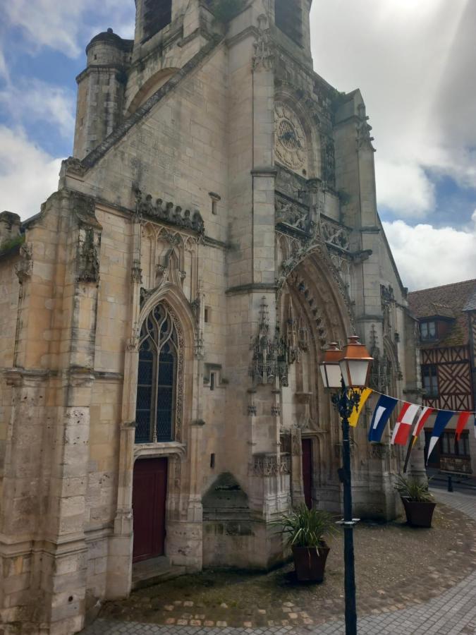 Ferienwohnung Le Leon Honfleur Exterior foto